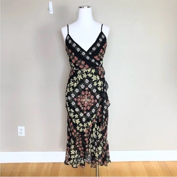 Guess Dresses & Skirts - Beautiful Vintage guess Floral Black Midi Dress XS